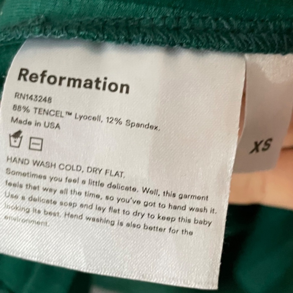 Last Chance! New Reformation Libra Tencel Ribbed Mockneck Dress Emerald Green XS - Picture 7 of 8